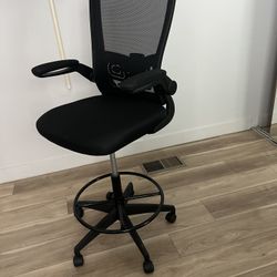High Desk Chair 