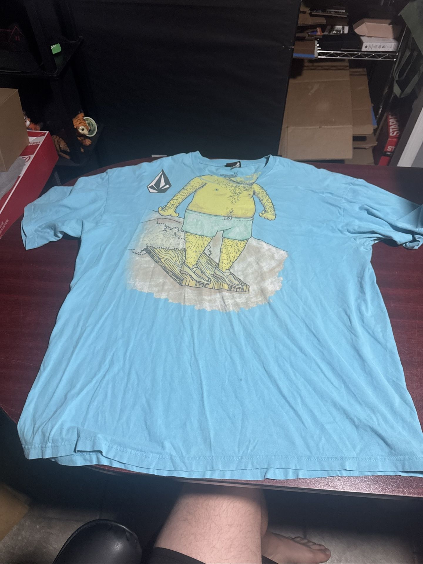 Rare Vintge Volcom Blue T Shirt Man Surfing On Piece Of Wood Pit 25.5 Length 29