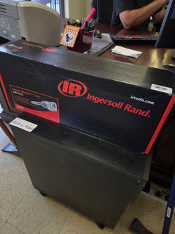 Ingersoll Rand 1" Drive Impact Wrench W/ 2 FREE ITEMS