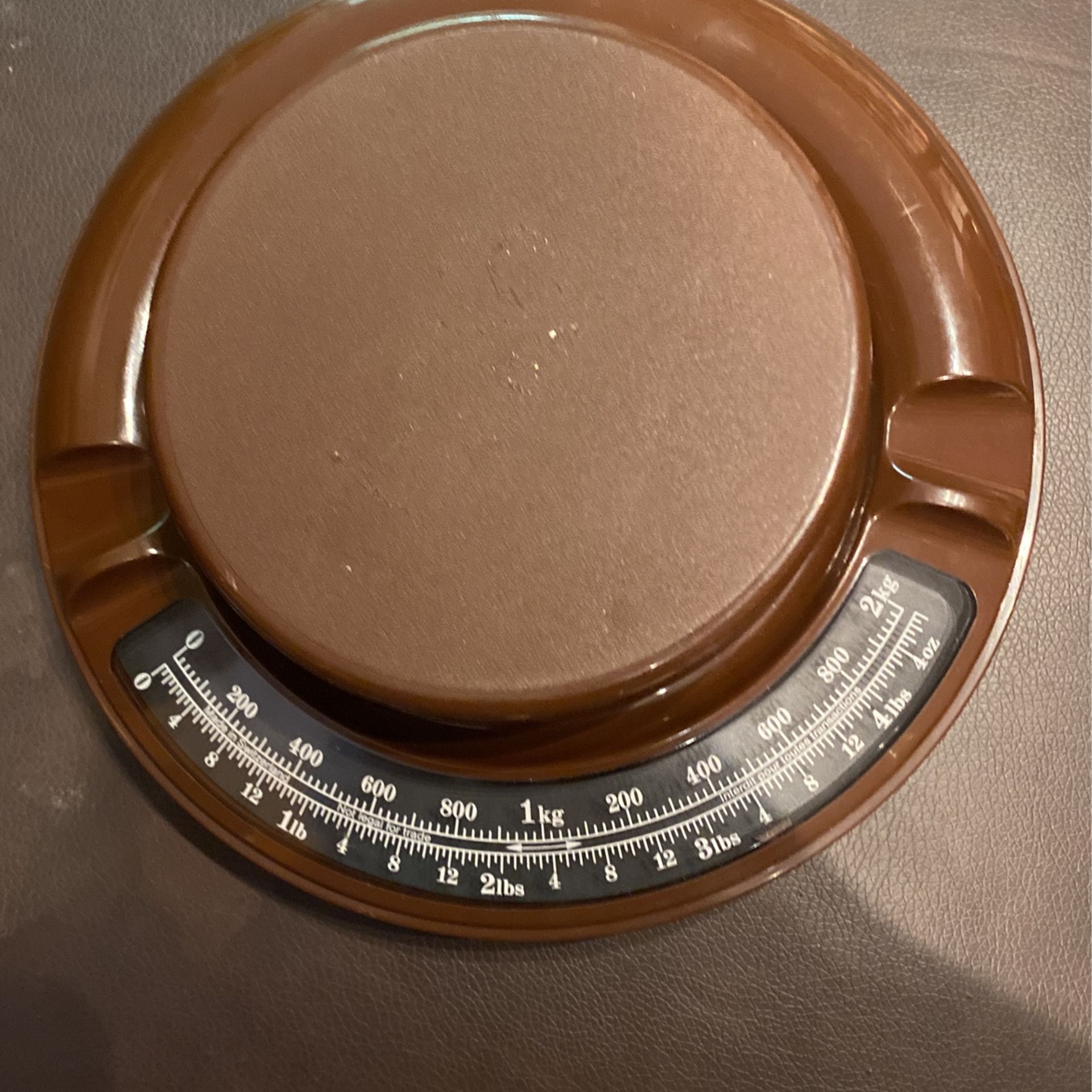 Vintage Kitchen Scale