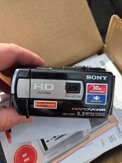 Sony Handycam HDR-PJ200