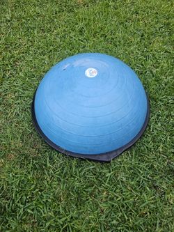 BOSU Balance Trainer Ball