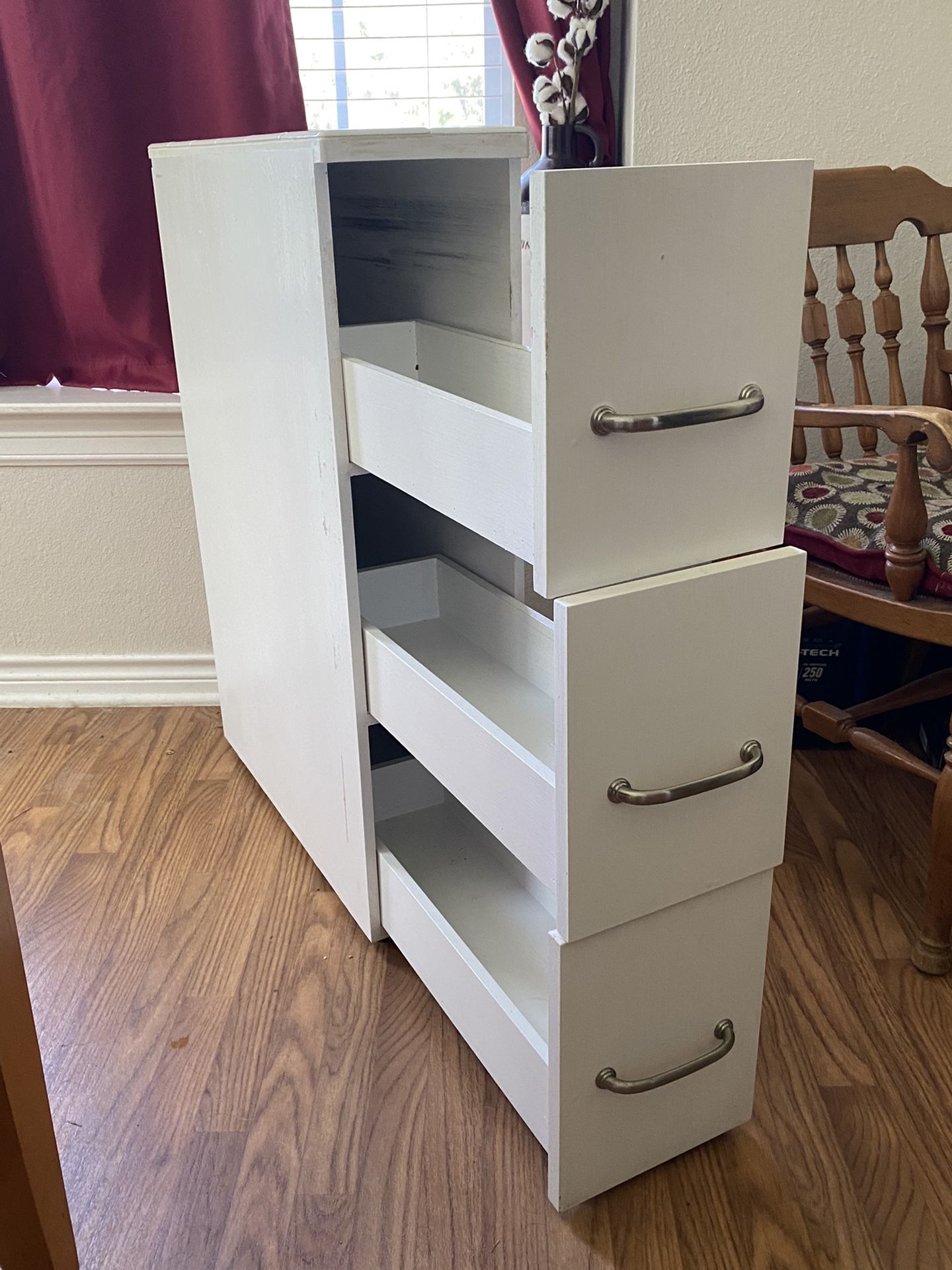 Small Kitchen Block With Drawers 