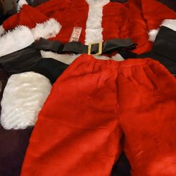 New SANTAS OUTFIT. IT HAS EVERYTHING