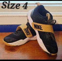 boys shoes size 4