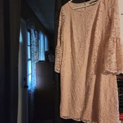 Ladies Pink Lace Dress Size 8
