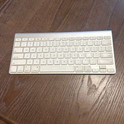 Apple Magic Keyboard