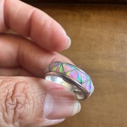 Vintage 925 Sterling silver green and pink opal inlay eternity band ring , size 7 , marked E.W Sterling