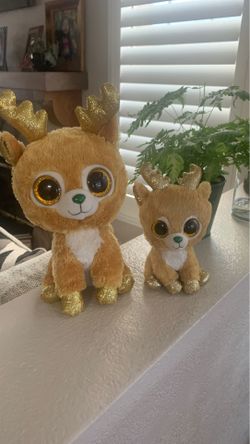 2 pack of reindeer beanie boos