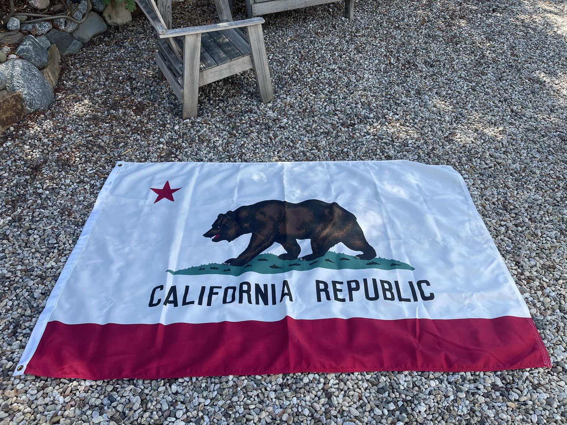 New California Republic Flag