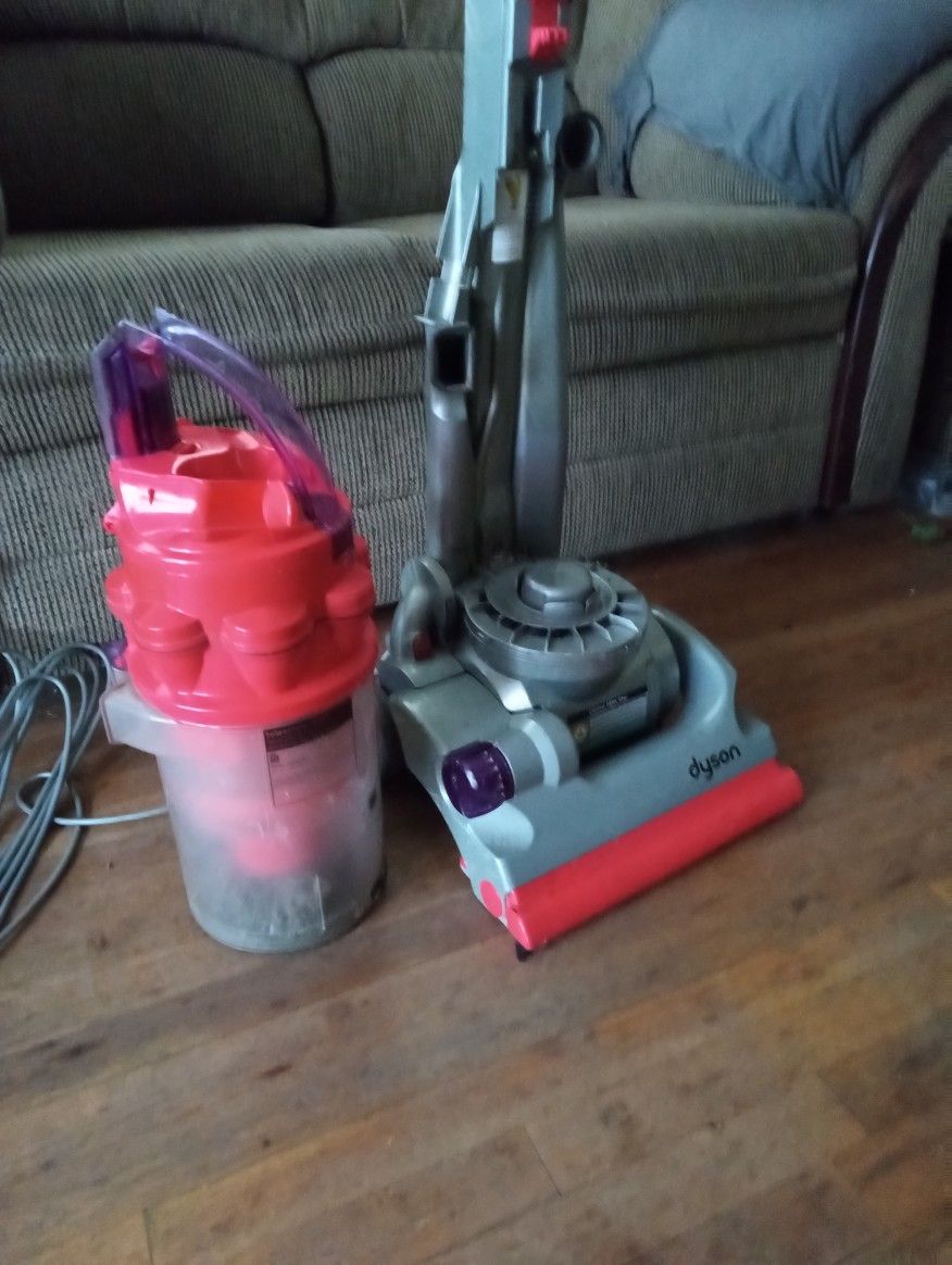 ALL Floors DYSON Vacuum HEPA Bagless