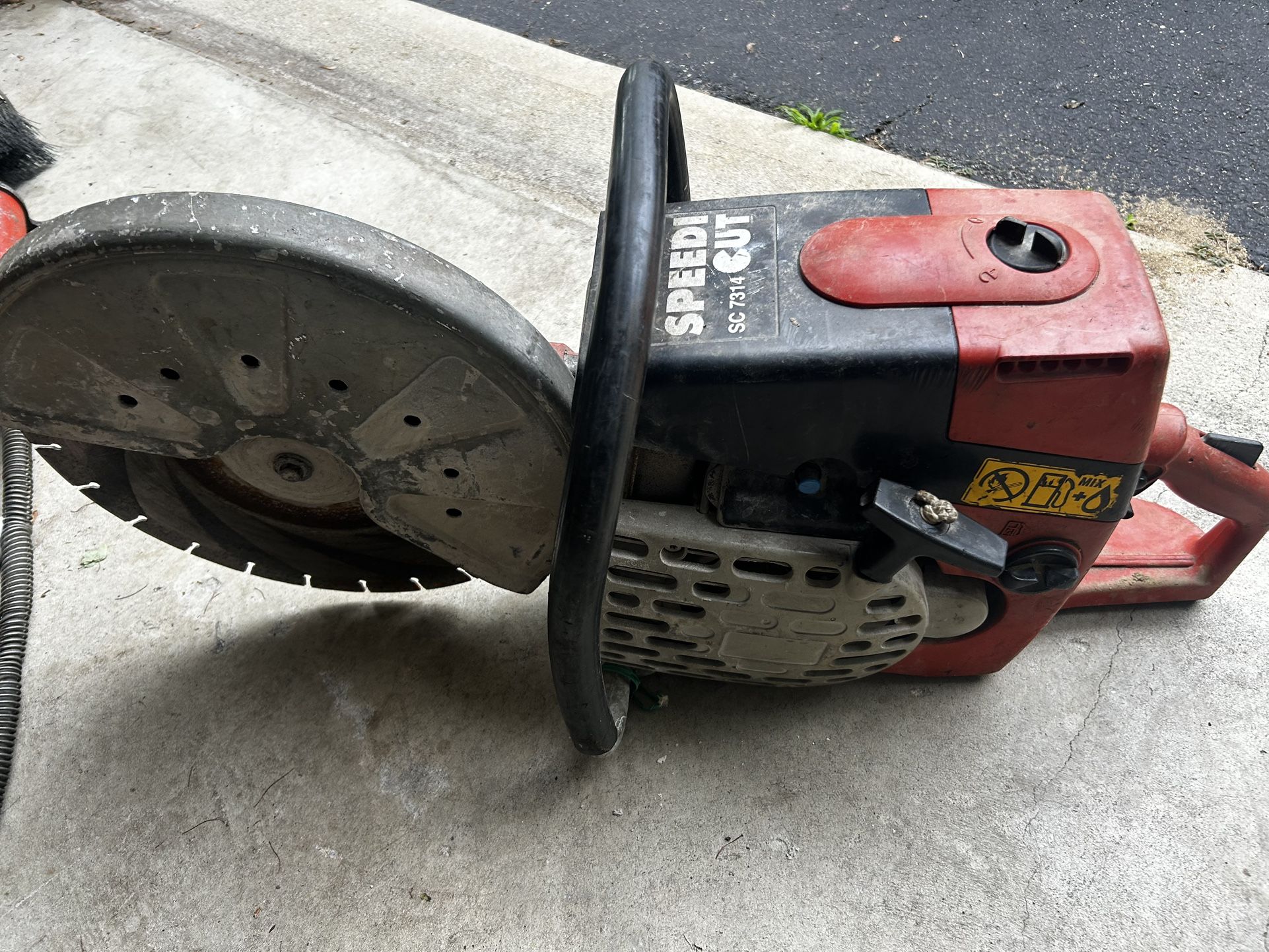 Concrete Saw