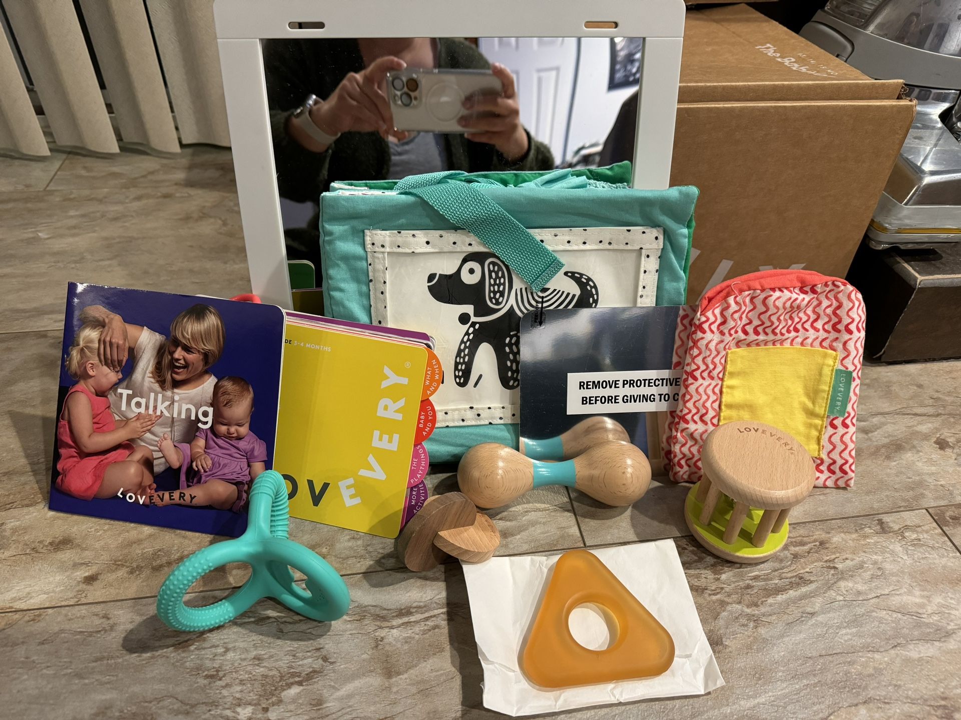 Lovevery The Charmer Play Kit 3-4 Months
