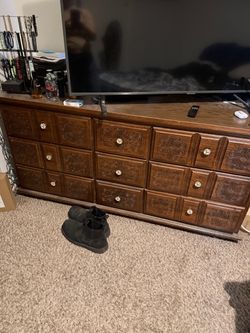 Dresser and nightstand