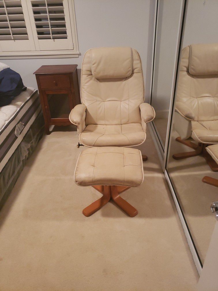 Leather Reclining Chairs With Ottoman