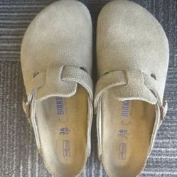 Birkenstock Boston Clog Fuzzy Lined Shearling | TikTok Viral Comfort Shoes | Kendall Jenner Street Style