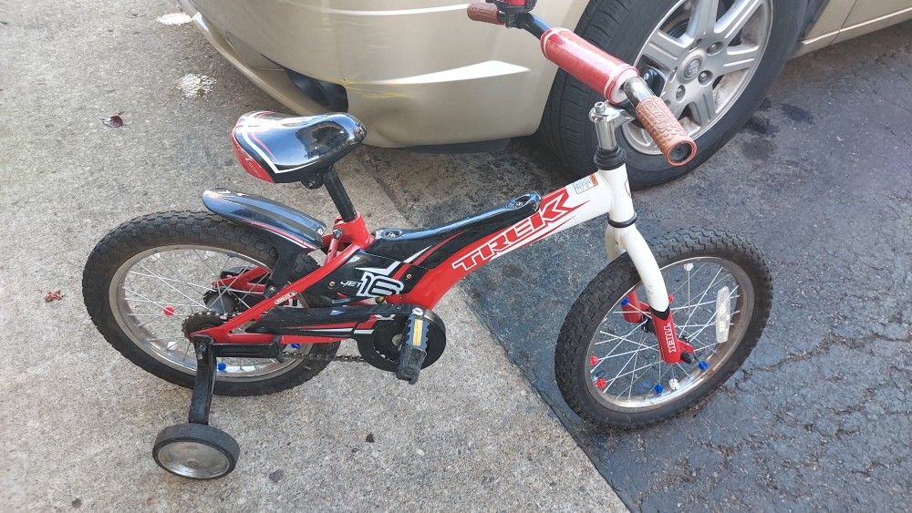 Trek Boys Bike 