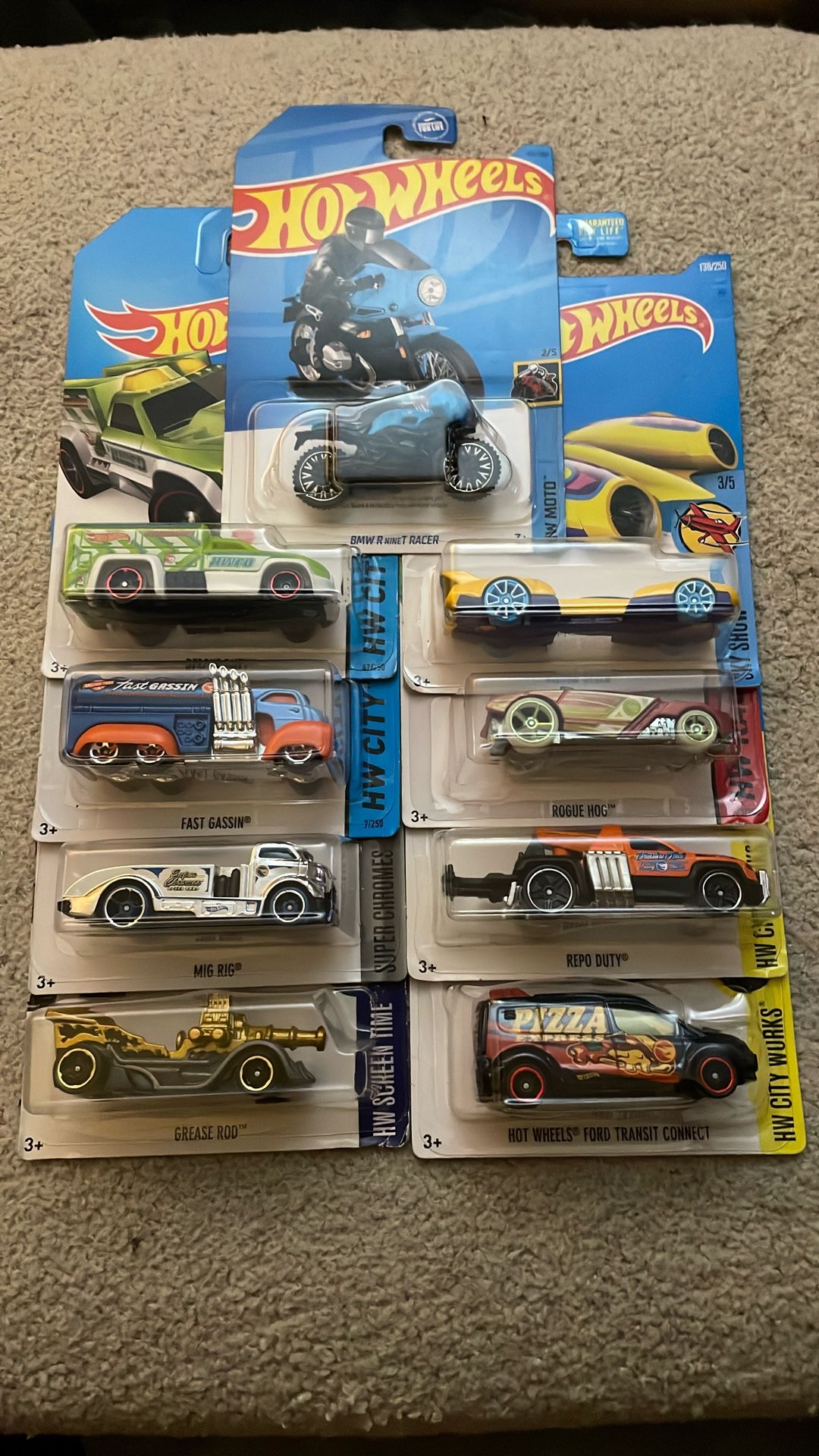 Hot Wheels Treasure Hunt 