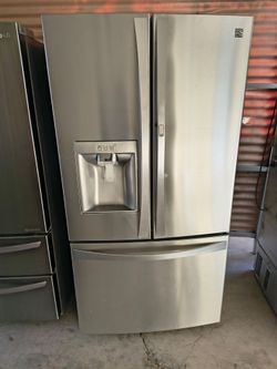Kenmore Refrigerator stainless steel 4 door