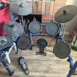 Simmons SD1000 Electric Drum Set