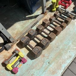 Dumbbells/medicine Balls