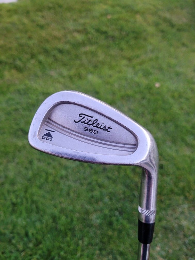 Titleist DCI 990 9 Iron Golf Club, RH