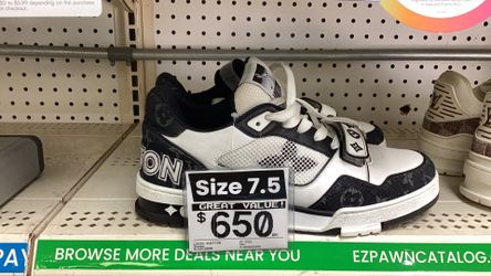 Louis Vuitton black and white Trainer sneakers size 7.5