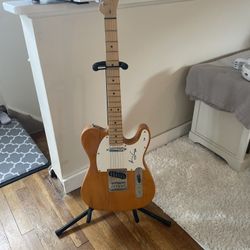 Queen Brian May Fender Squire Guitar 