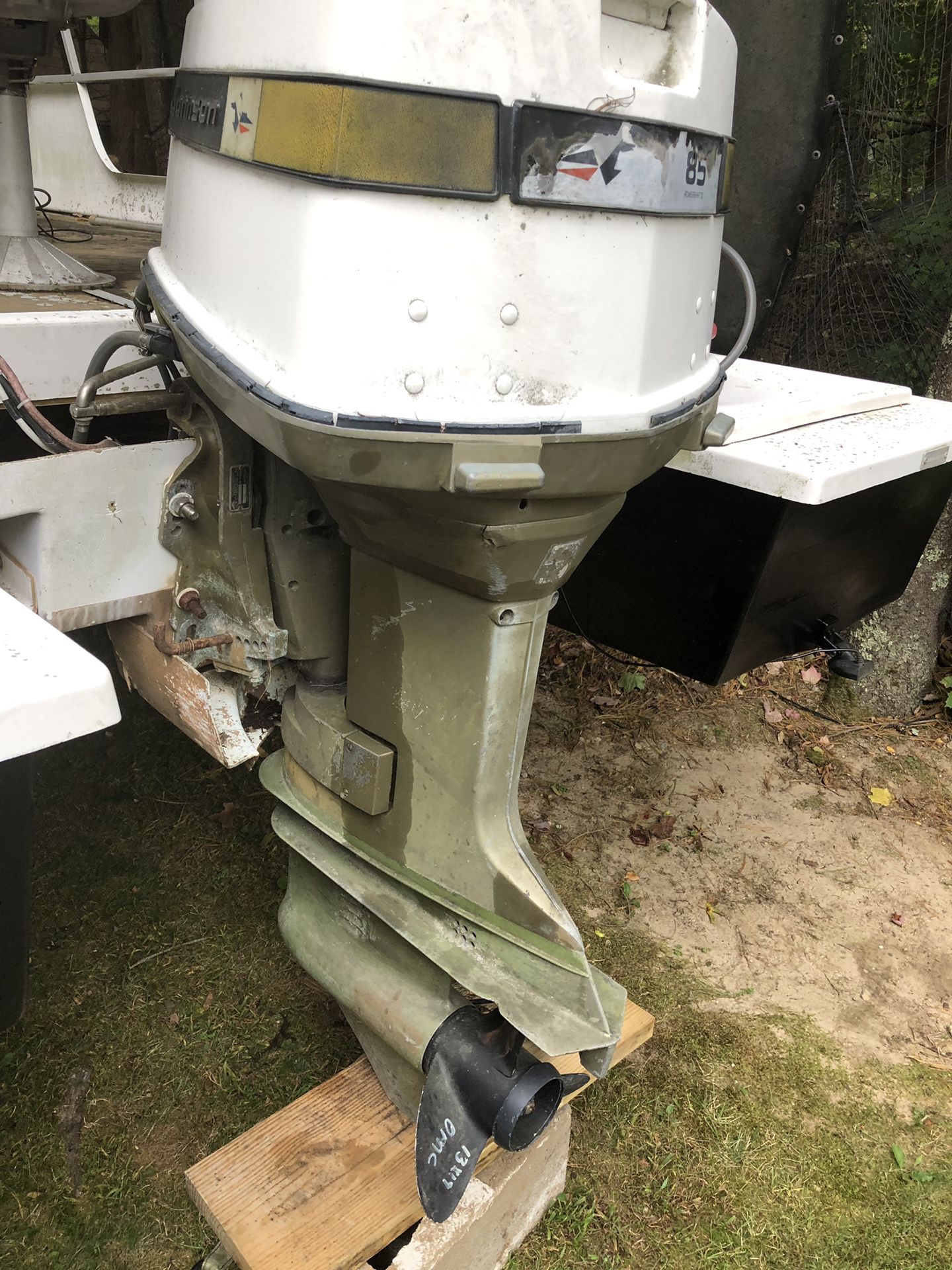 85 hp Johnson outboard