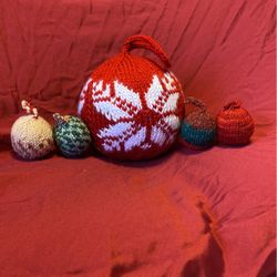 Knitted Christmas Ornaments 