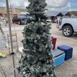 Lindos Árboles Navideños 