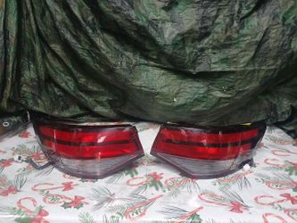 2020-23 Nissan Sentra L&R Tail Light