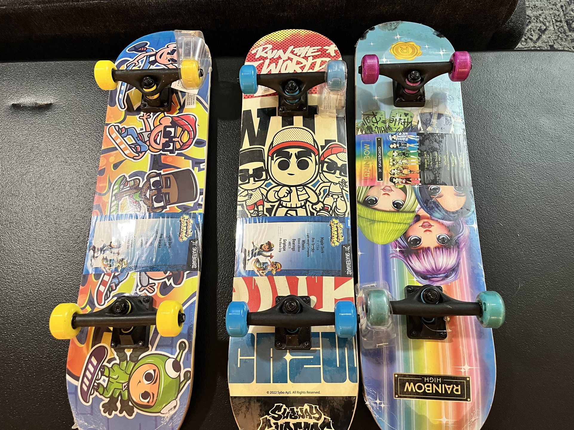 Subway Surfer 31" Subway Crew Popsicle Skateboard with Pro Trucks- Multicolor, Ages 5+