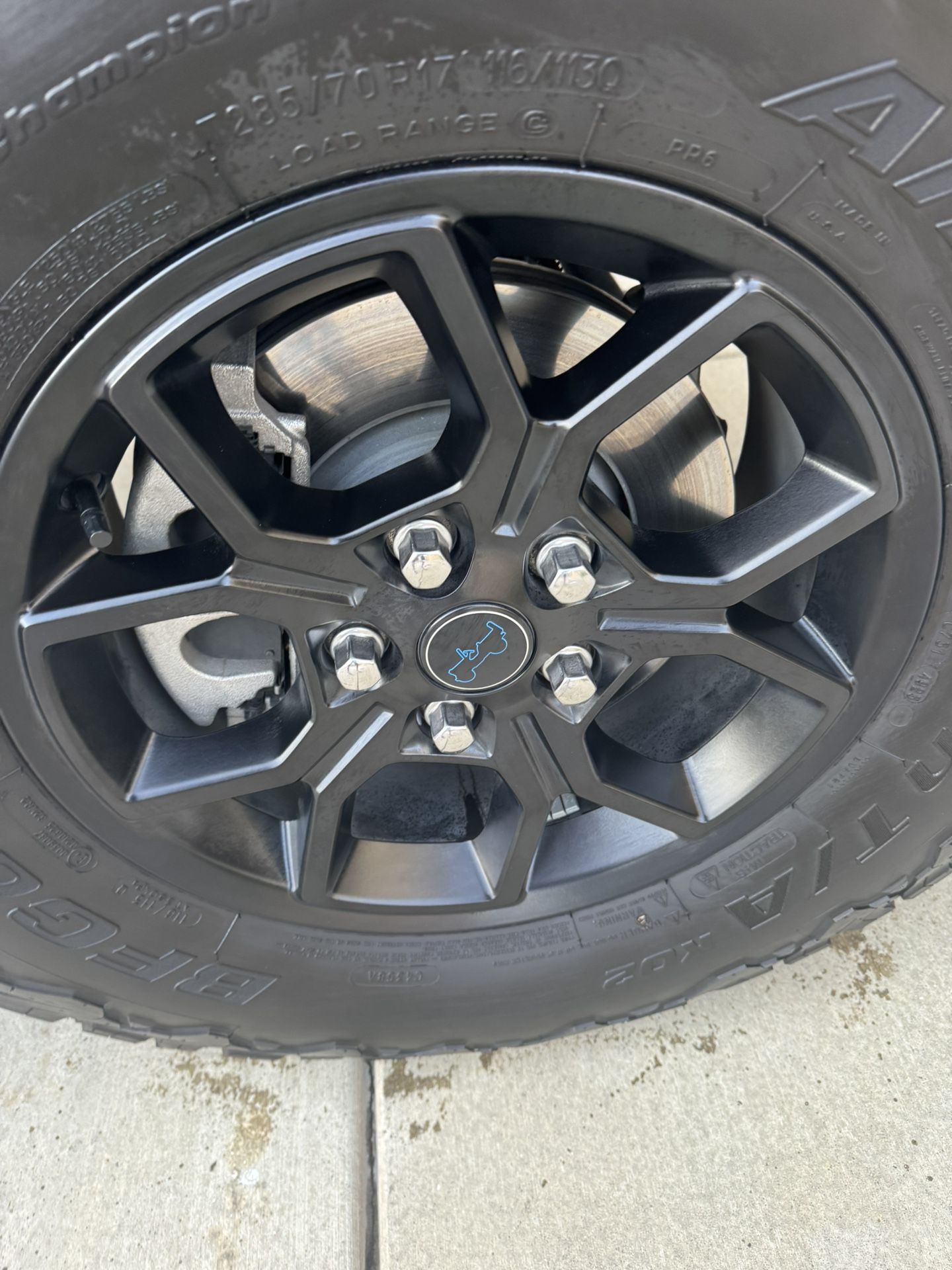 For sale 2025 jeep Wrangler Willy’s stock Wheels