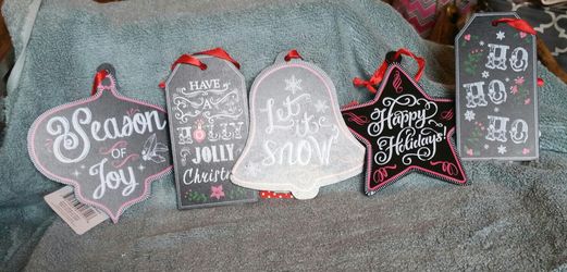 5 Christmas Ornaments. For tree, decorations, package, party presents, etc. (Add $4 for shipping)