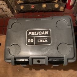 20qt Pelican Cooler 