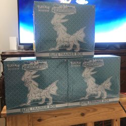 Pokémon Sun And Moon Crimson Invasion Elite Trainer Box