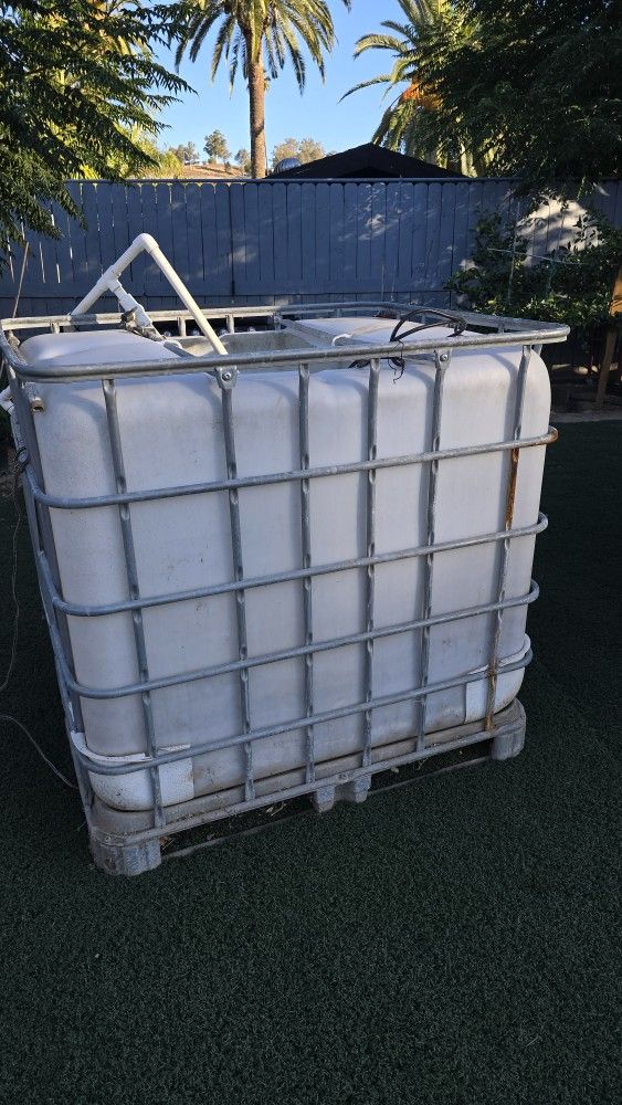 Water Tank 