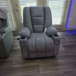 Like New Lift Massage Power Recliner 