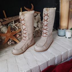 Ugg Boots Womens Size 8