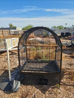 VERY LARGE ANIMAL CAGE
