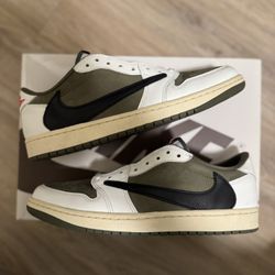 PREOWNED Jordan 1 Low Travis Scott Medium Olive Size 9.5 Men