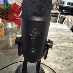Blue Yeti microphone 