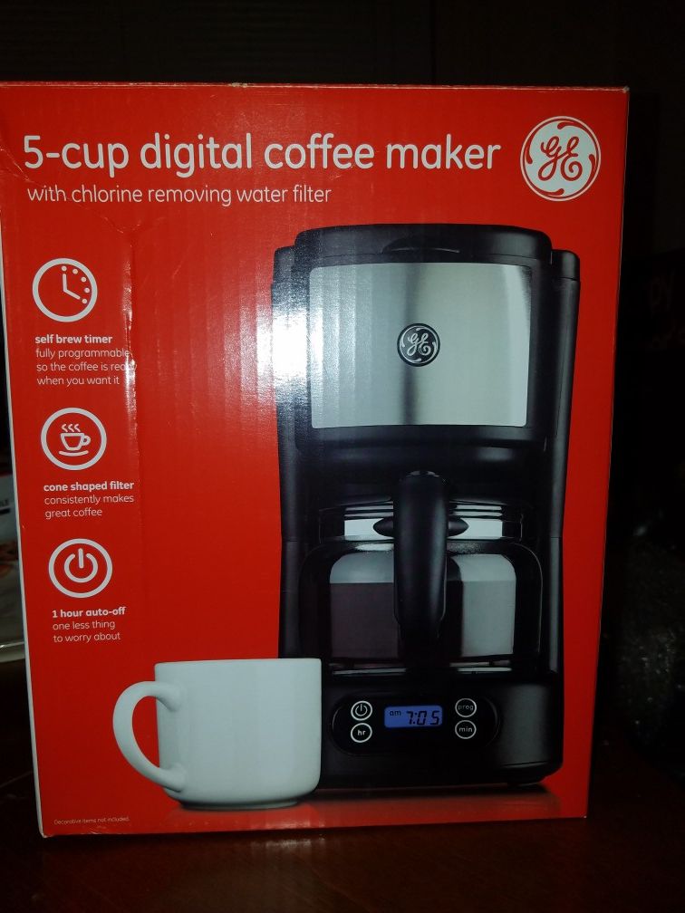 Coffee maker - New in Box!