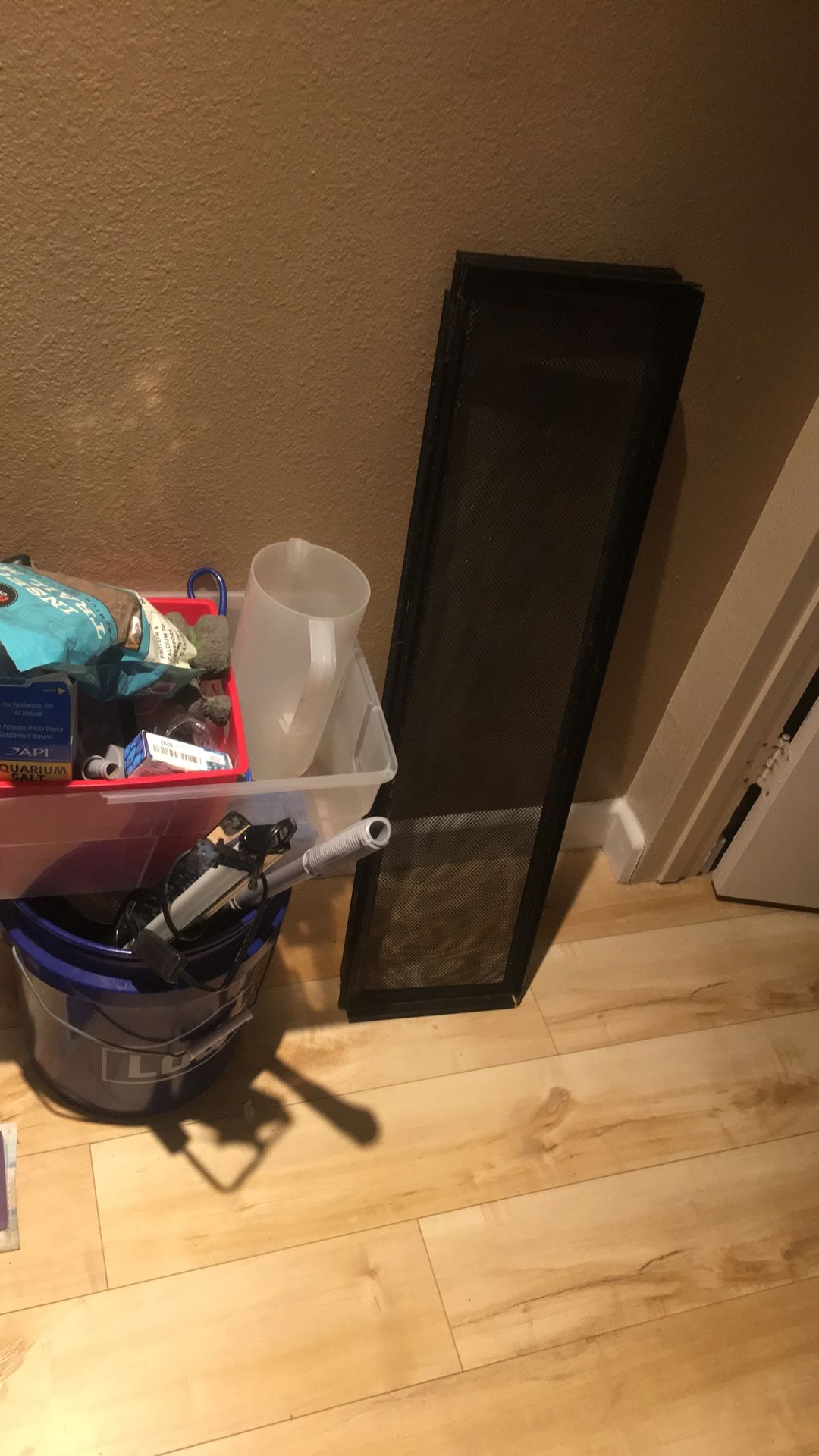 Fish / Reptile Tank Supplies
