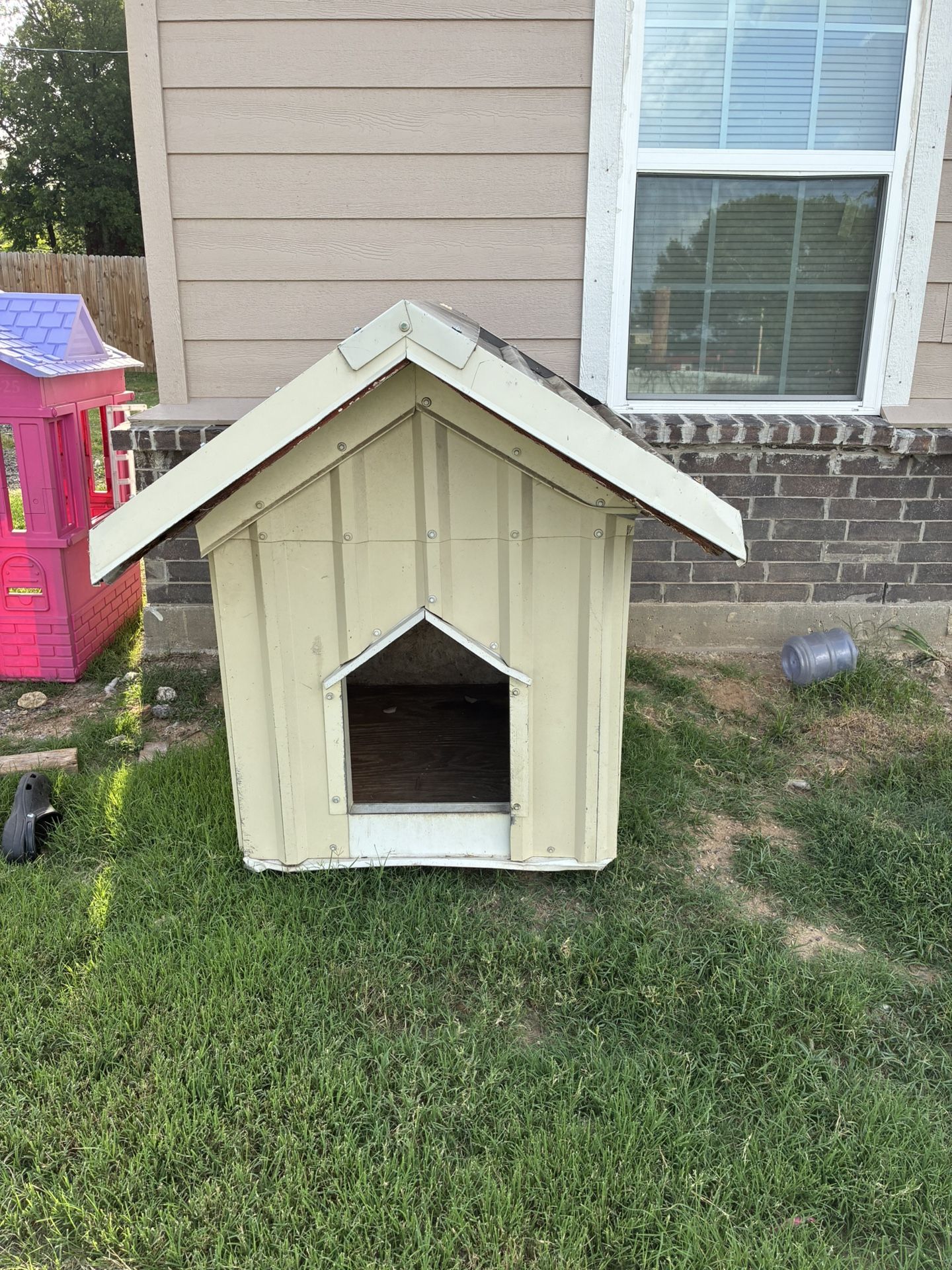 Dog House
