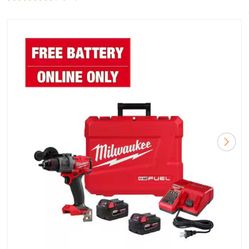 Milwaukee M18 FUEL 18V Lithium-Ion Brushless Cordless 1/2 in. Drill/Driver Kit W/(2) 5.0Ah Batteries