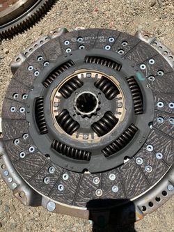Clutch and Flywheel from 1989 F-350 7.3L Diesel