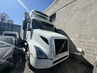 2019 Volvo VNR