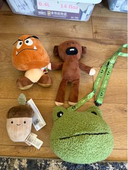 Super Mario Goomba and friends plush toys